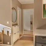 Modern 4br Flat At Gruenerlokka, 1 Min Walk To Tram * 오슬로