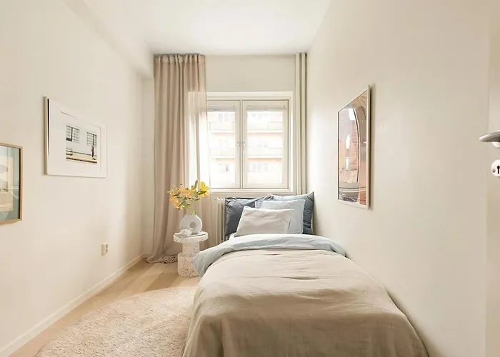 Modern 4br Flat At Gruenerlokka, 1 Min Walk To Tram 公寓 *